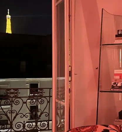 Eiffel Tower Párizs